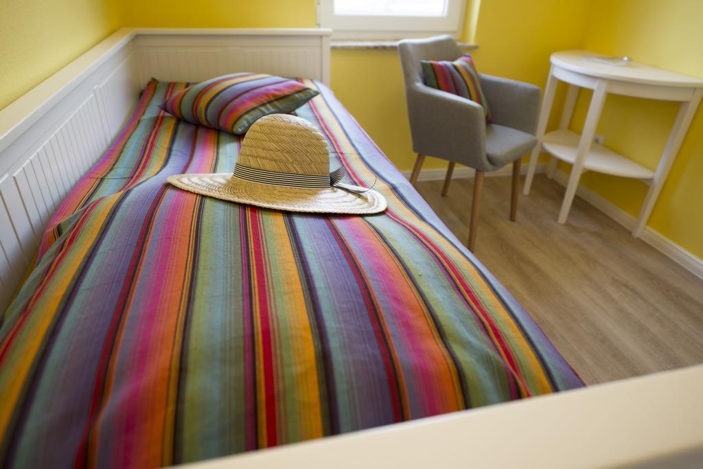 Ferienhaus Kuestensegler Breege Kültér fotó
