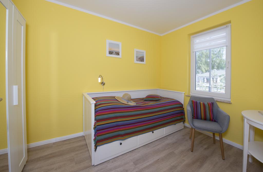 Ferienhaus Kuestensegler Breege Kültér fotó